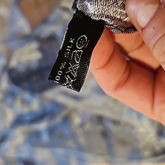 100% Silk Scarf - Picture 4 of 4